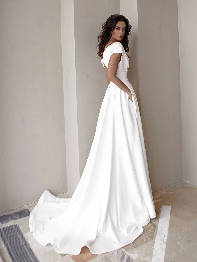 Melanie | Women's Elegant Evening V-Neck Maxi Dress