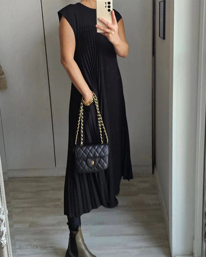 Grace | Women's Elegant Pleated Maxi Dress