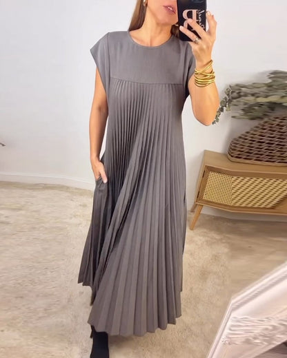 Grace | Women's Elegant Pleated Maxi Dress